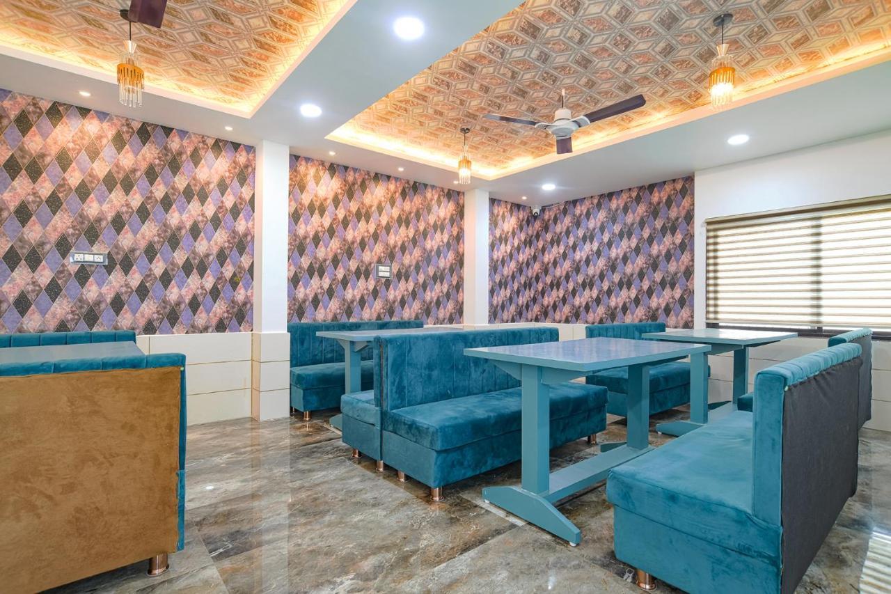 Fabhotel Stay Well Індаур Екстер'єр фото