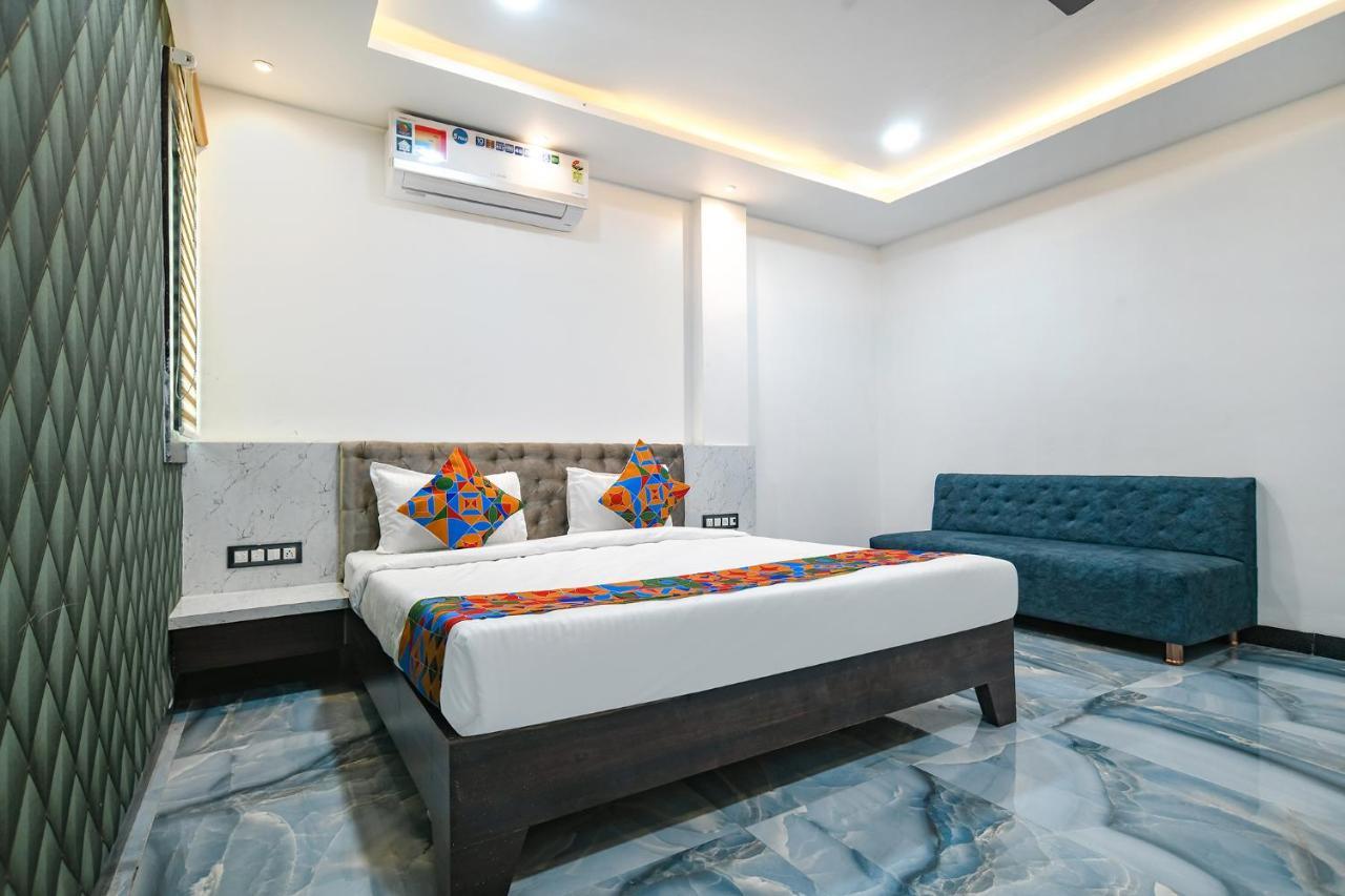 Fabhotel Stay Well Індаур Екстер'єр фото