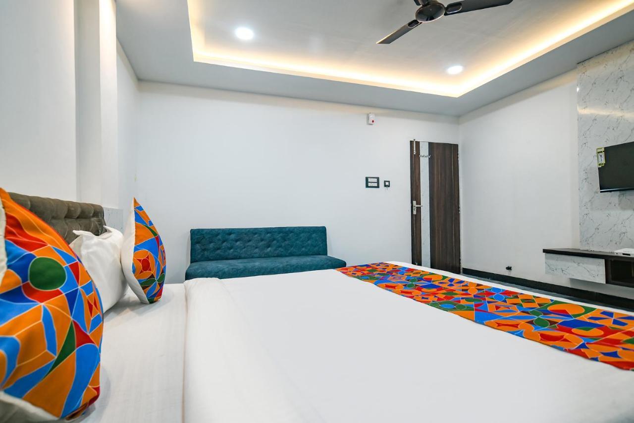 Fabhotel Stay Well Індаур Екстер'єр фото